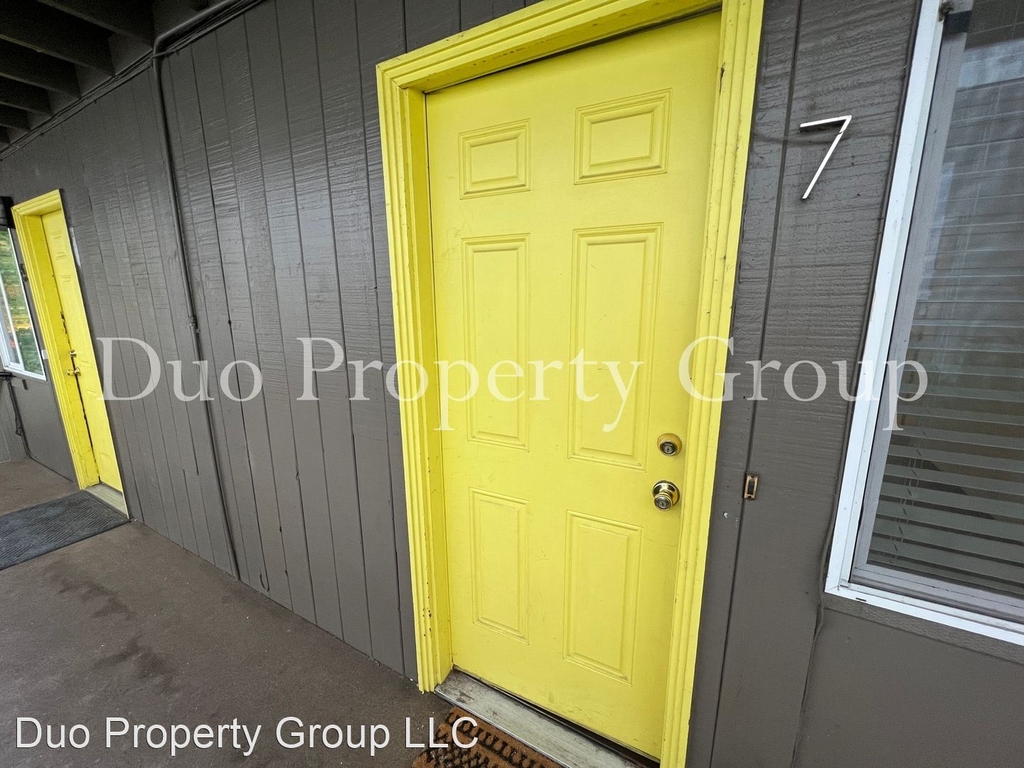 1370 High Street - Photo 1