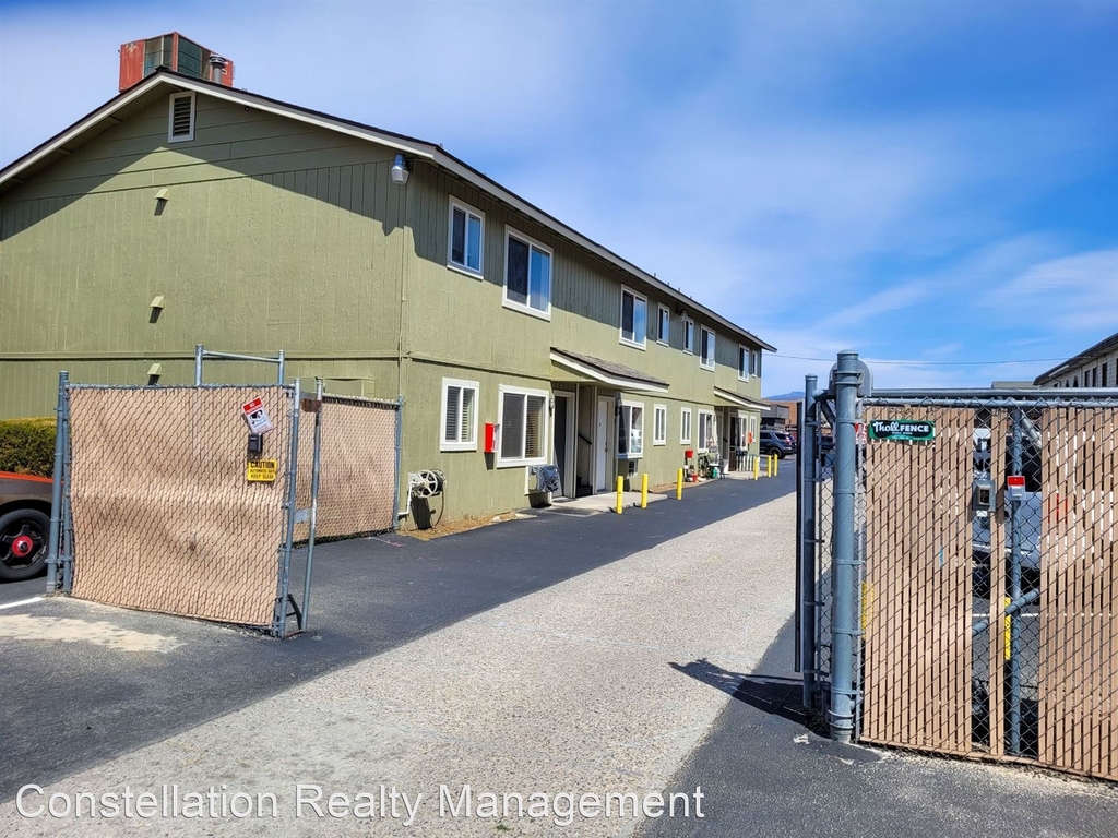 2710 Menlo Drive And 1549 N Lompa Lane - Photo 2