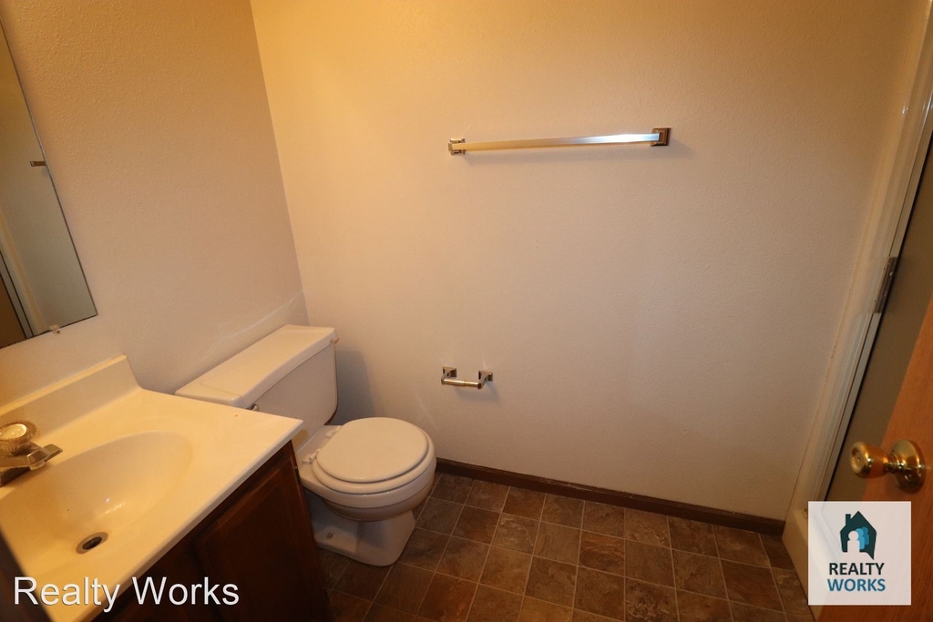 4915 Walker - Photo 12