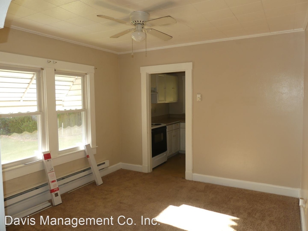 631 Bellwood Road - Photo 10