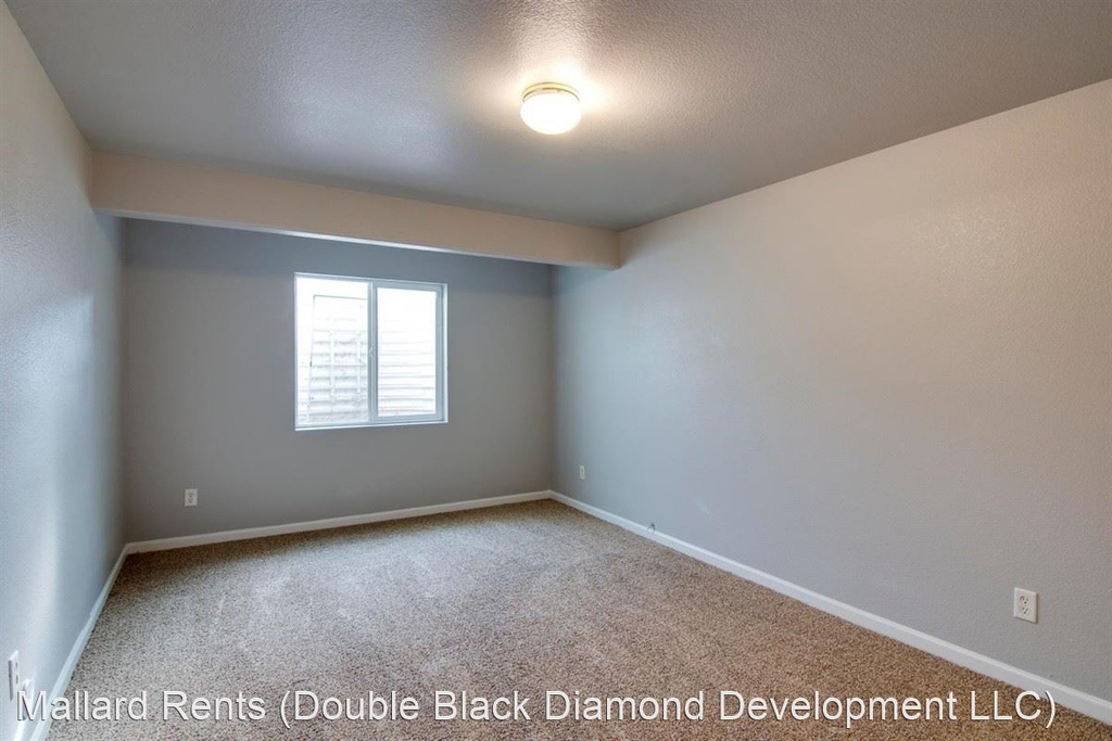 7515 Farmcrest Rd - Photo 29