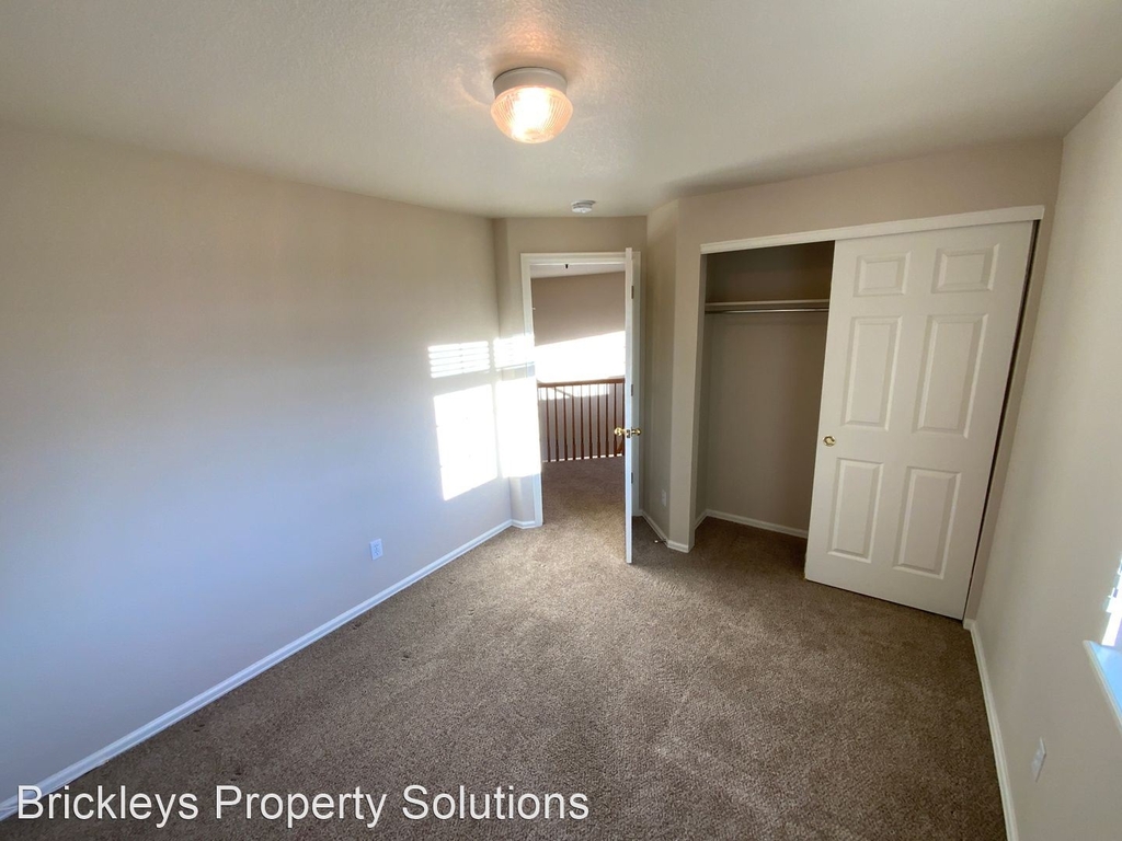 6112 Chivalry Dr - Photo 22