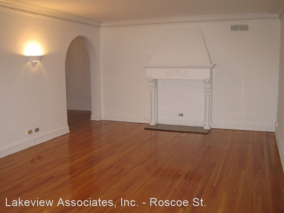 431 W. Roscoe - Photo 1