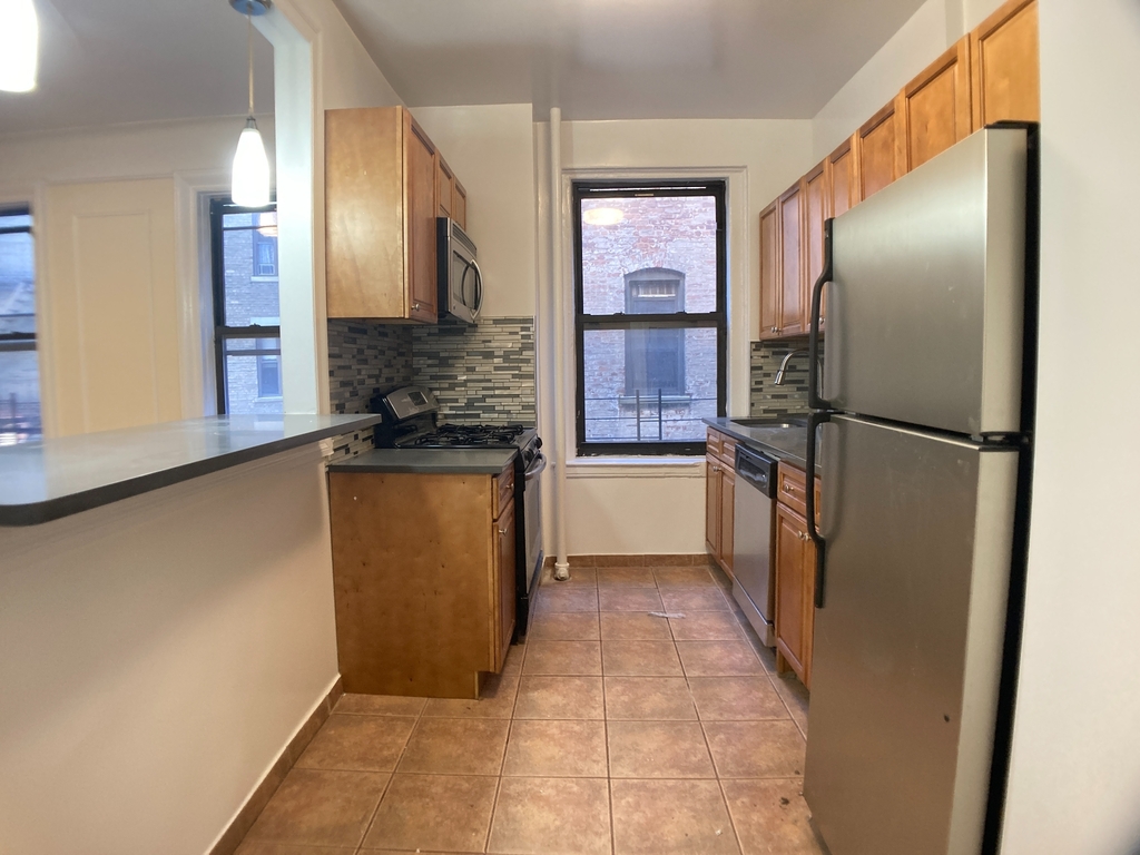 West 181st Street - Photo 1