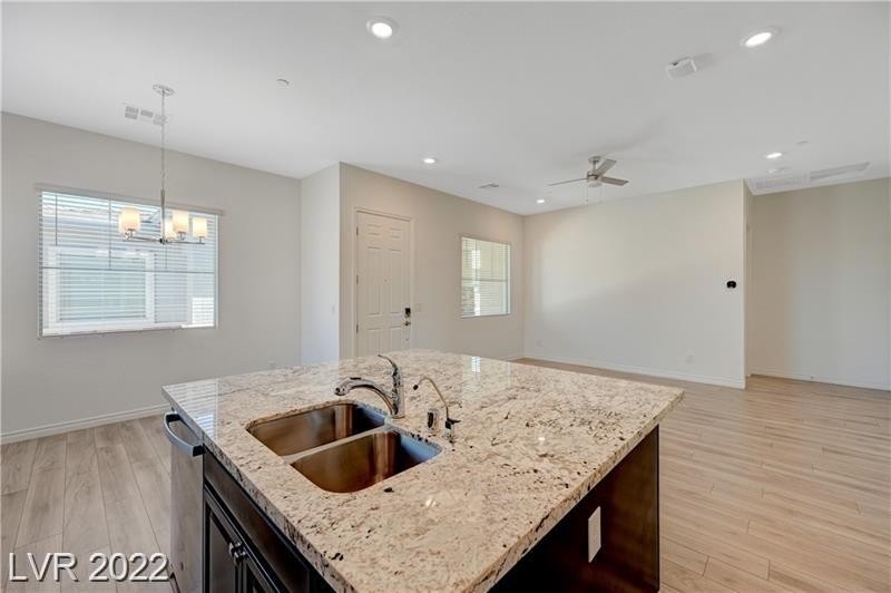 774 Iris Desert Street - Photo 2