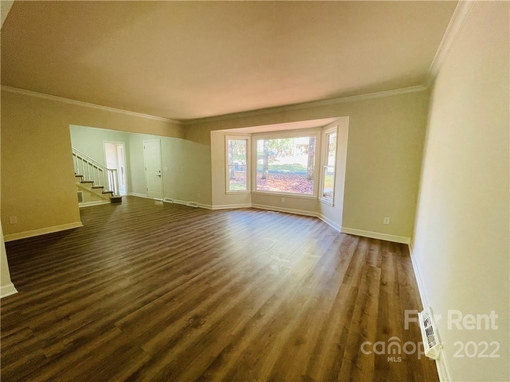 7016 Pleasant Drive - Photo 1