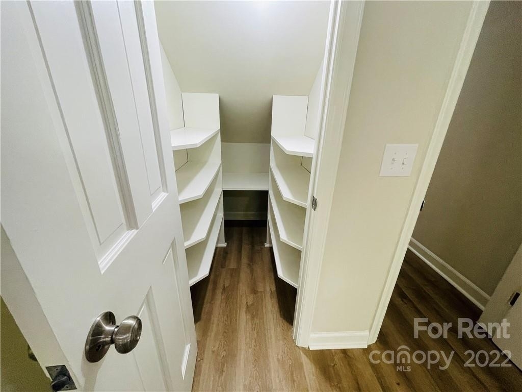 7016 Pleasant Drive - Photo 7