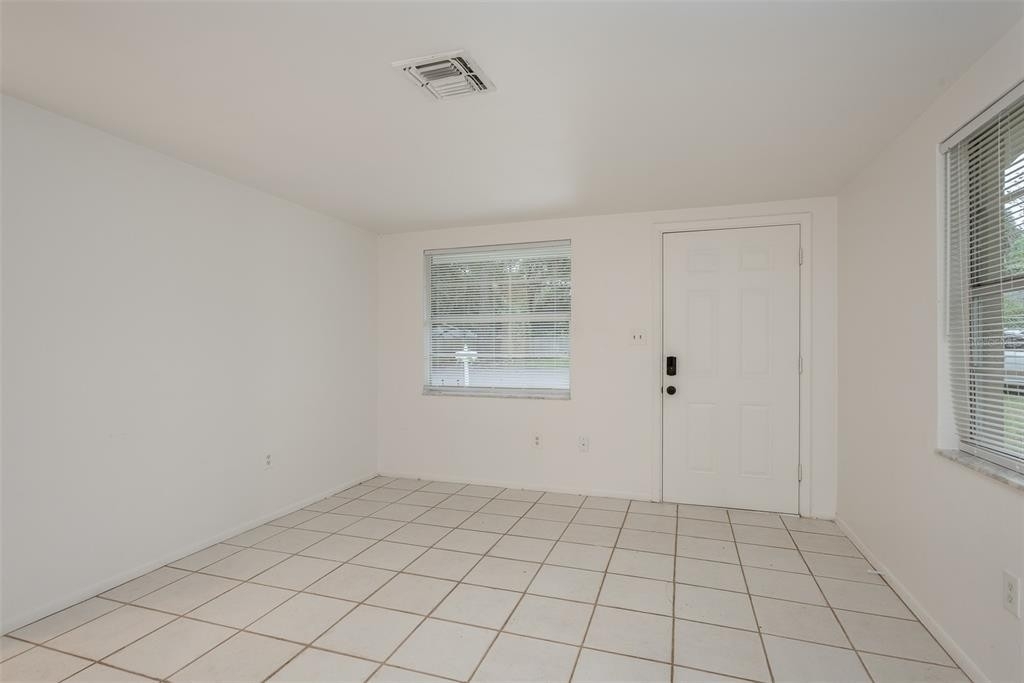 4925 Ladyfish Court - Photo 4