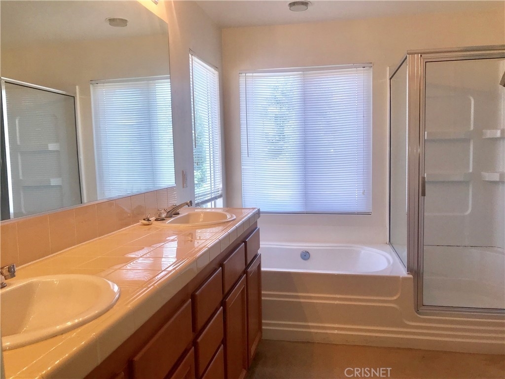 17510 Gladesworth Lane - Photo 11