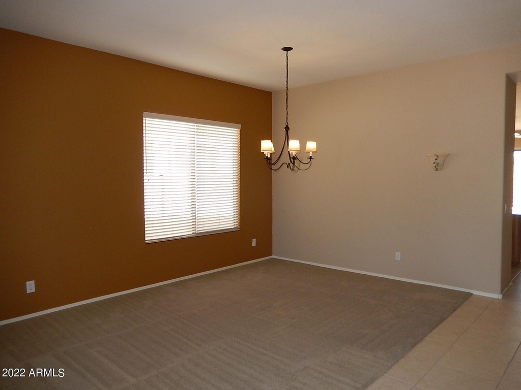 5047 E Robin Lane - Photo 2