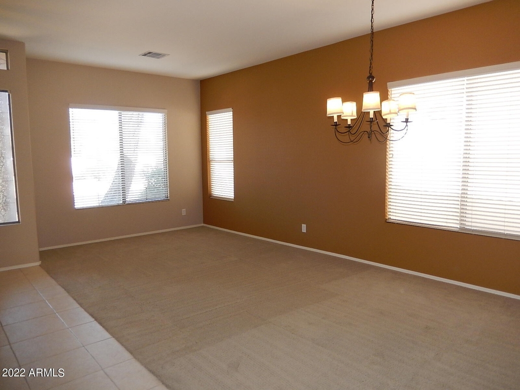 5047 E Robin Lane - Photo 3