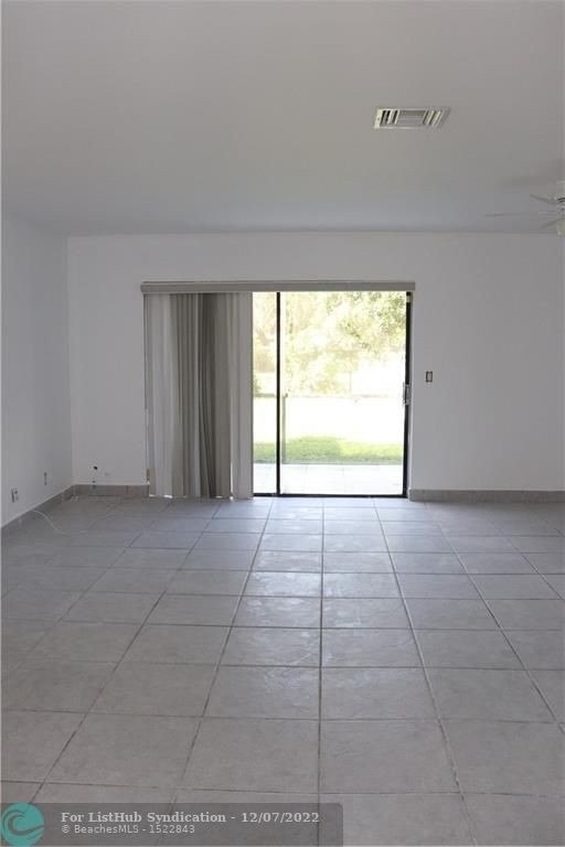 11005 Royal Palm Blvd - Photo 11