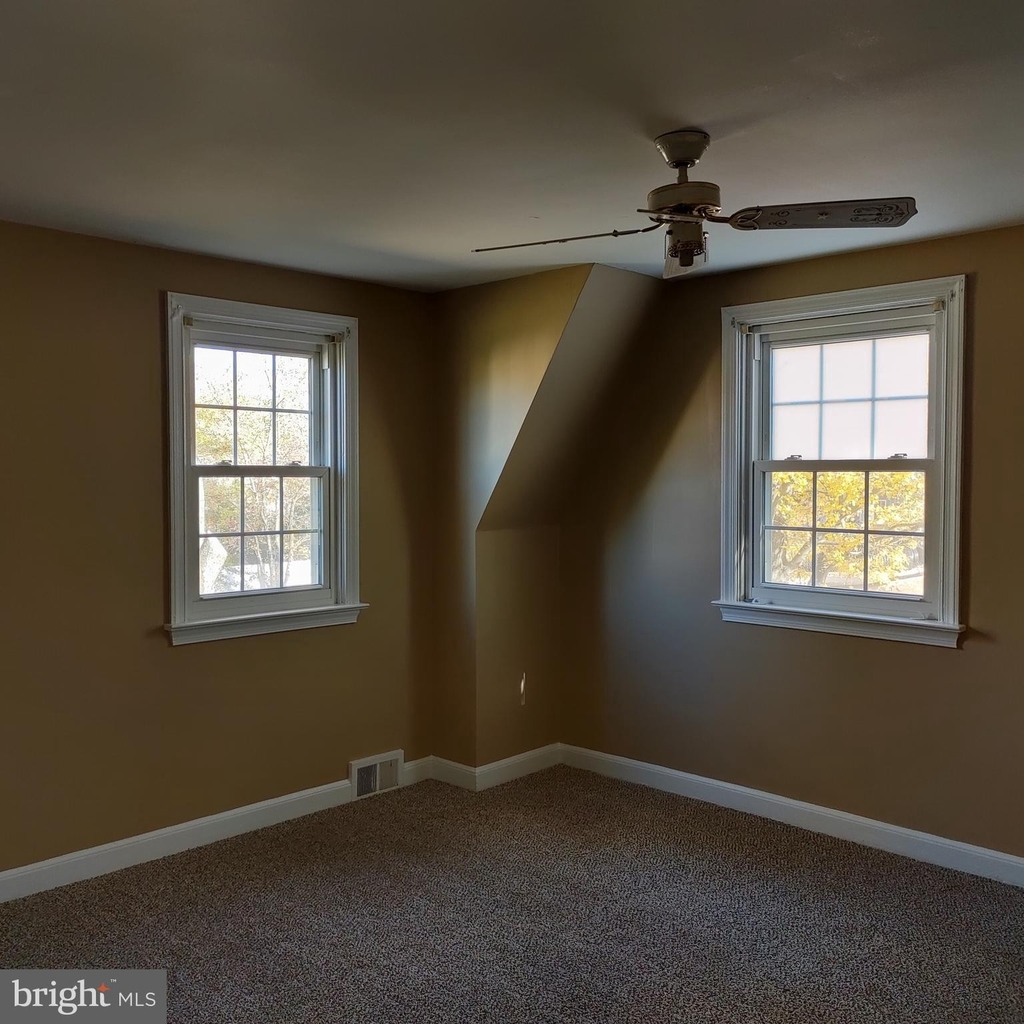 2473 Bristol Road - Photo 11