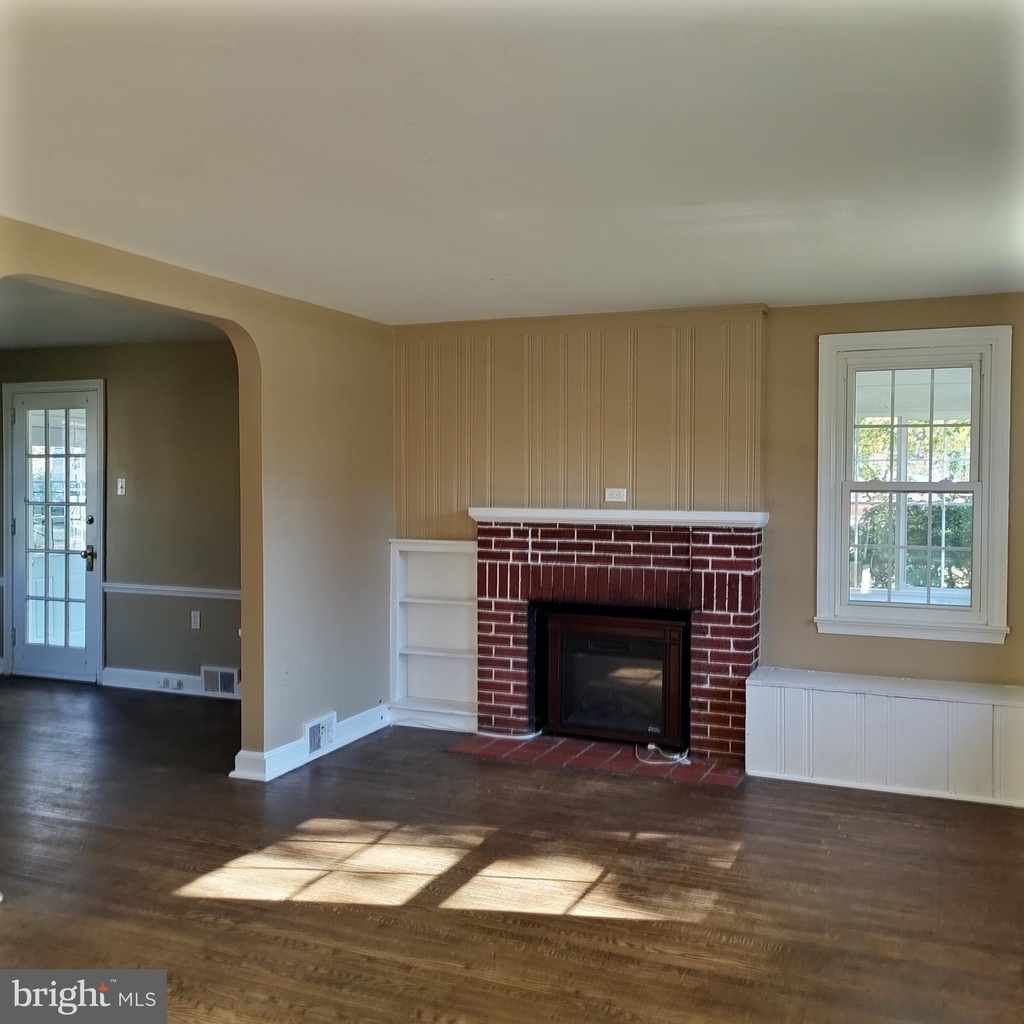 2473 Bristol Road - Photo 6