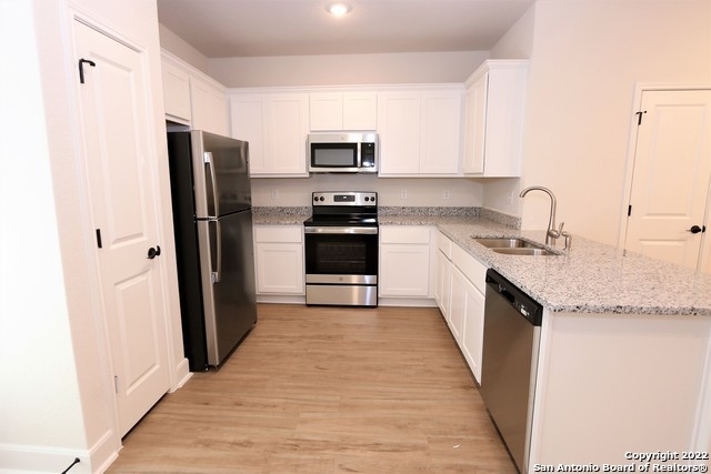 10310 Lynwood Village - Photo 2