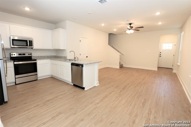 10310 Lynwood Village - Photo 1