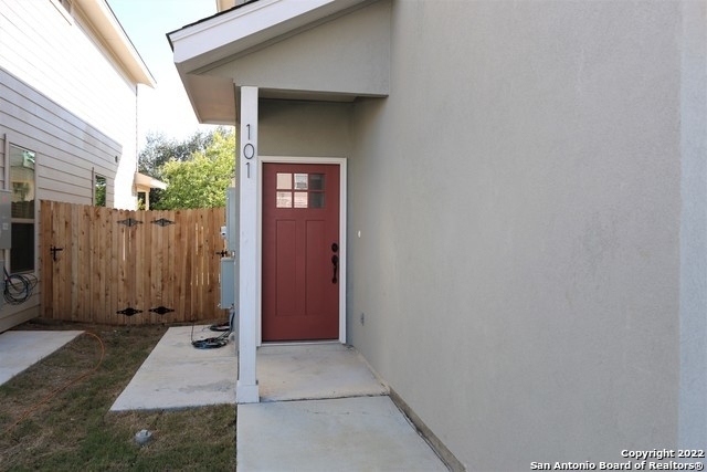 10310 Lynwood Village - Photo 17