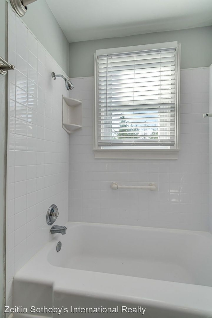 924 Granada Avenue - Photo 12