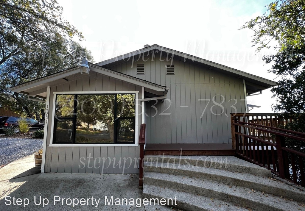 17227 Kelleher Ct - Photo 1