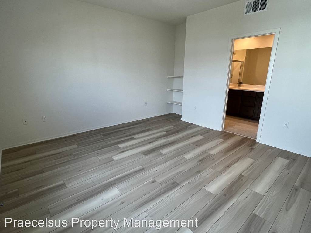 1475 Suwerte Ave Unit 8 - Photo 10