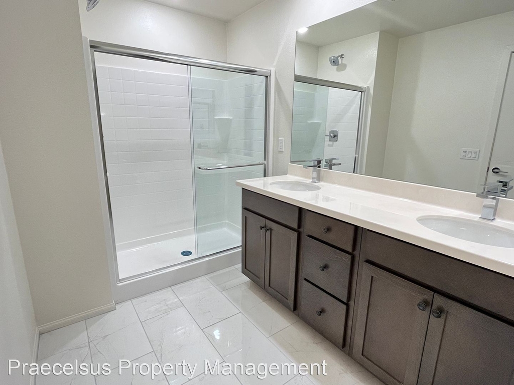 1475 Suwerte Ave Unit 8 - Photo 11