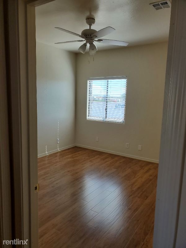 5809 S. Estrella Rd 3 - Photo 3