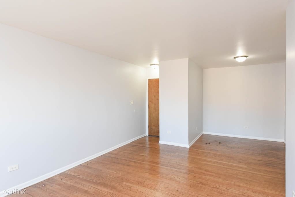 1040 W. Hollywood, Unit 225 - Photo 9