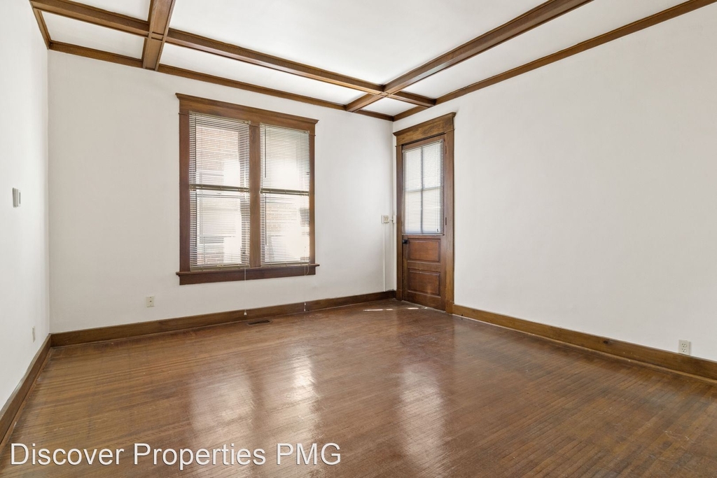 1335 Central Avenue - Photo 2