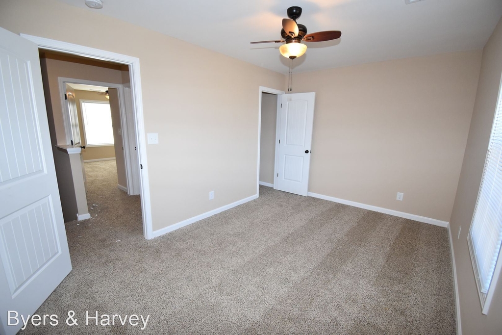 1110 Ash Ridge Drive - Photo 9