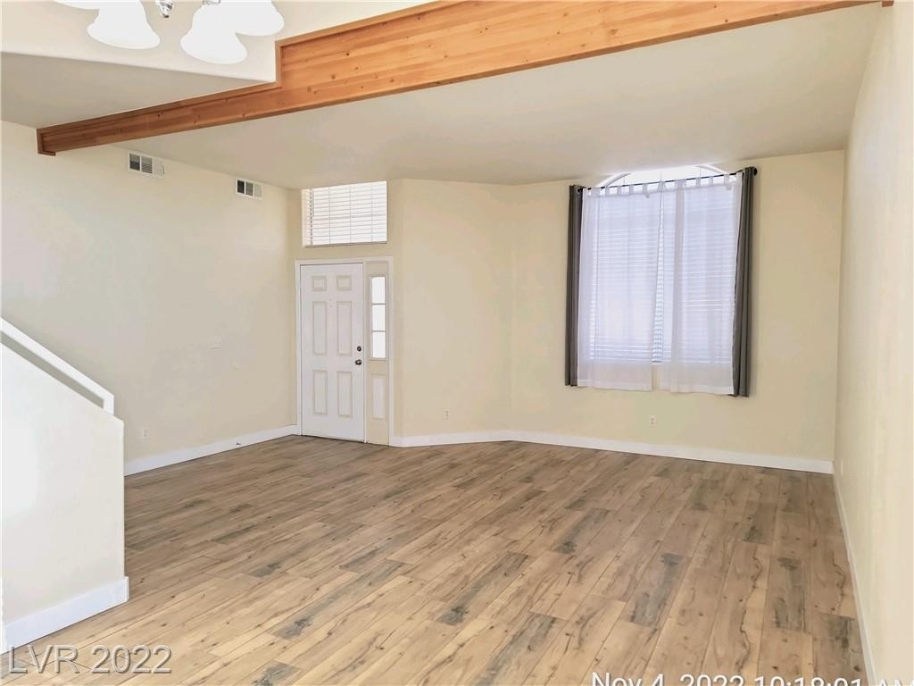 821 Fuerte Court - Photo 3