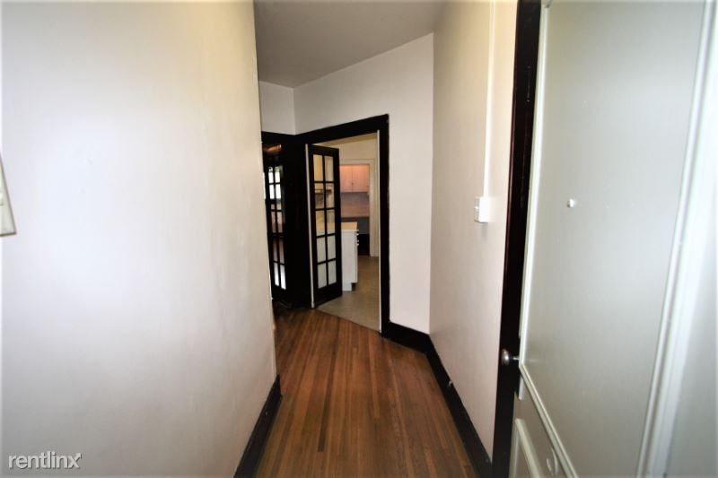 1125 Marion Street 5 - Photo 2