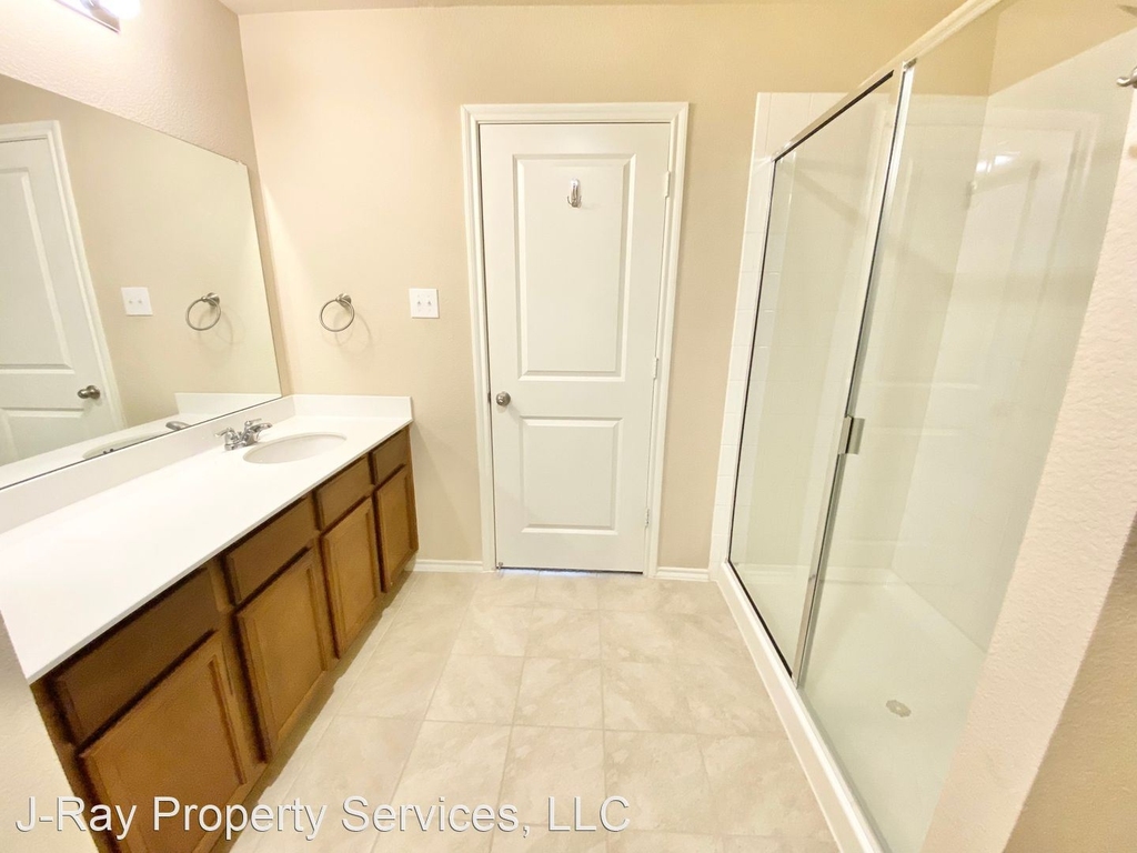 2507 Brentwood Drive - Photo 12