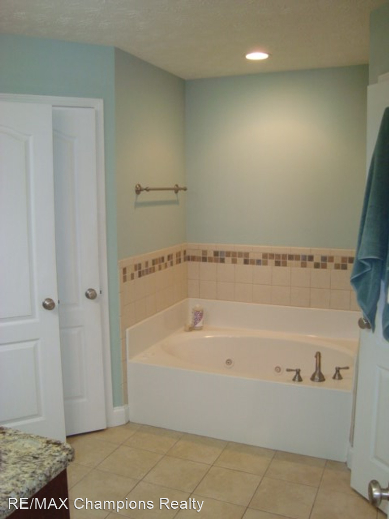 216 Lee Rd 2140 - Photo 7