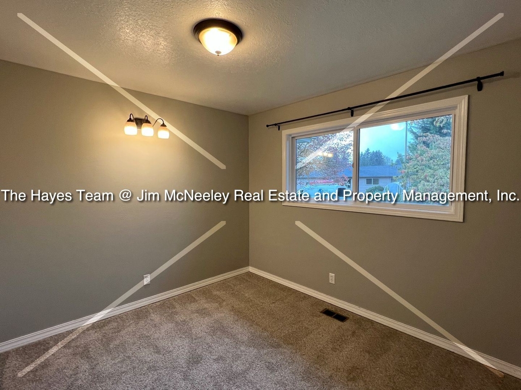 1122 Se 147th Ave. - Photo 20