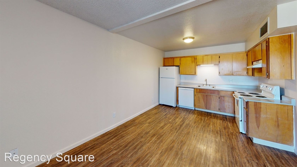 2350 S Avenue B - Photo 58