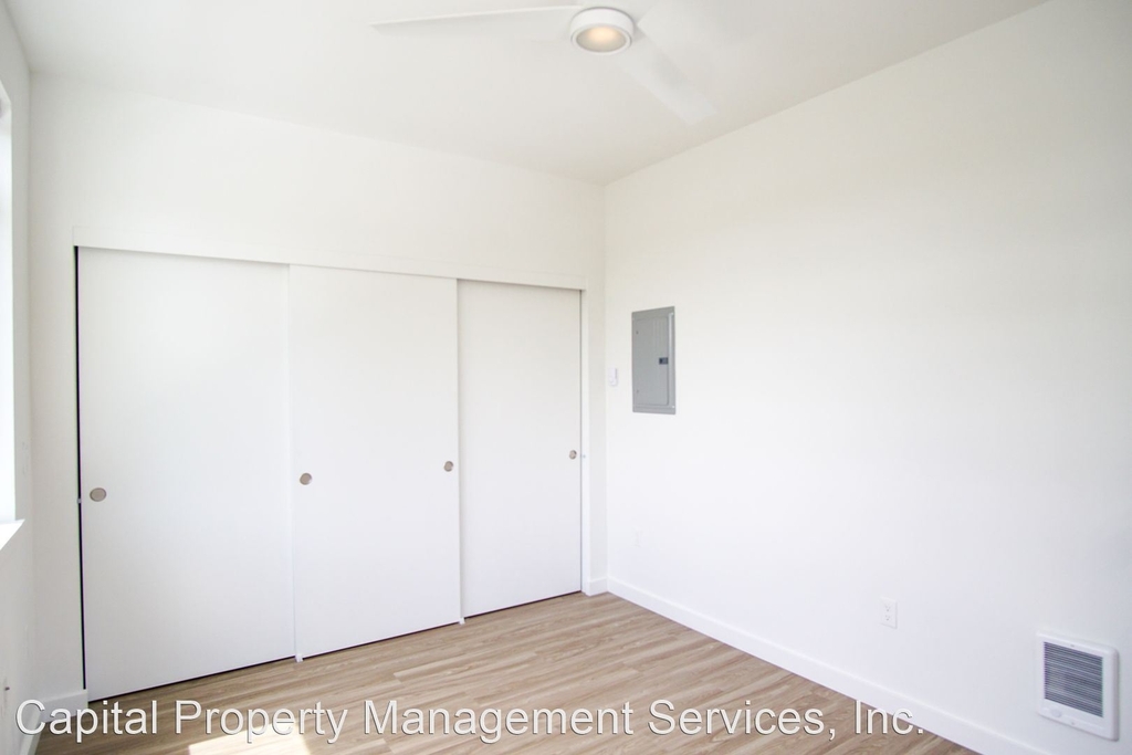 2320 N Vancouver Ave - Photo 5