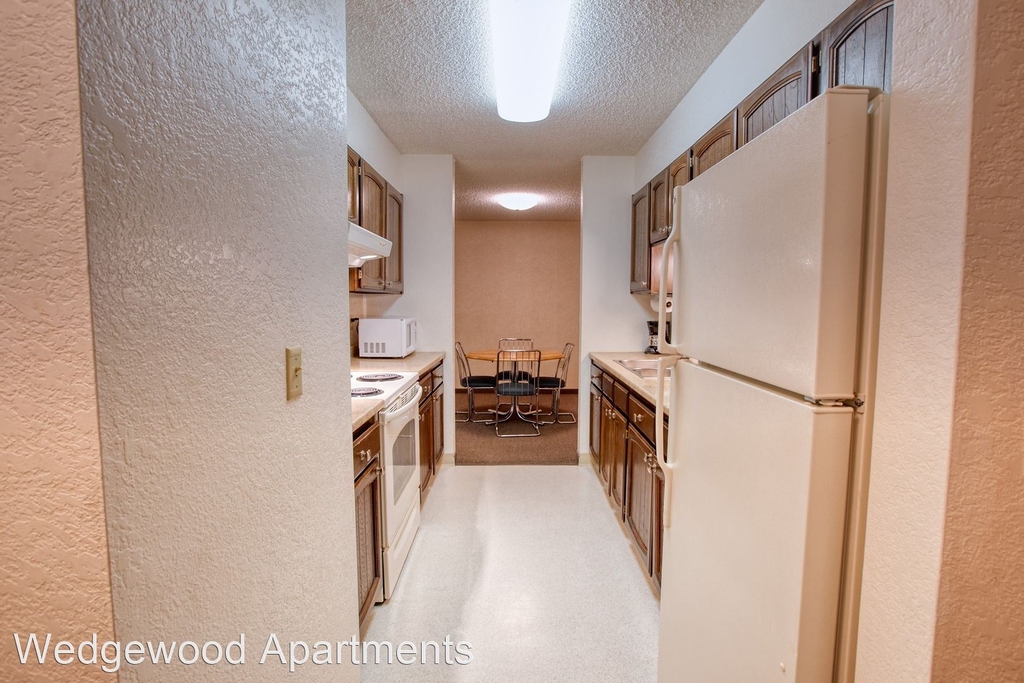 405 Wedgewood Dr. Unit 25-36 - Photo 15