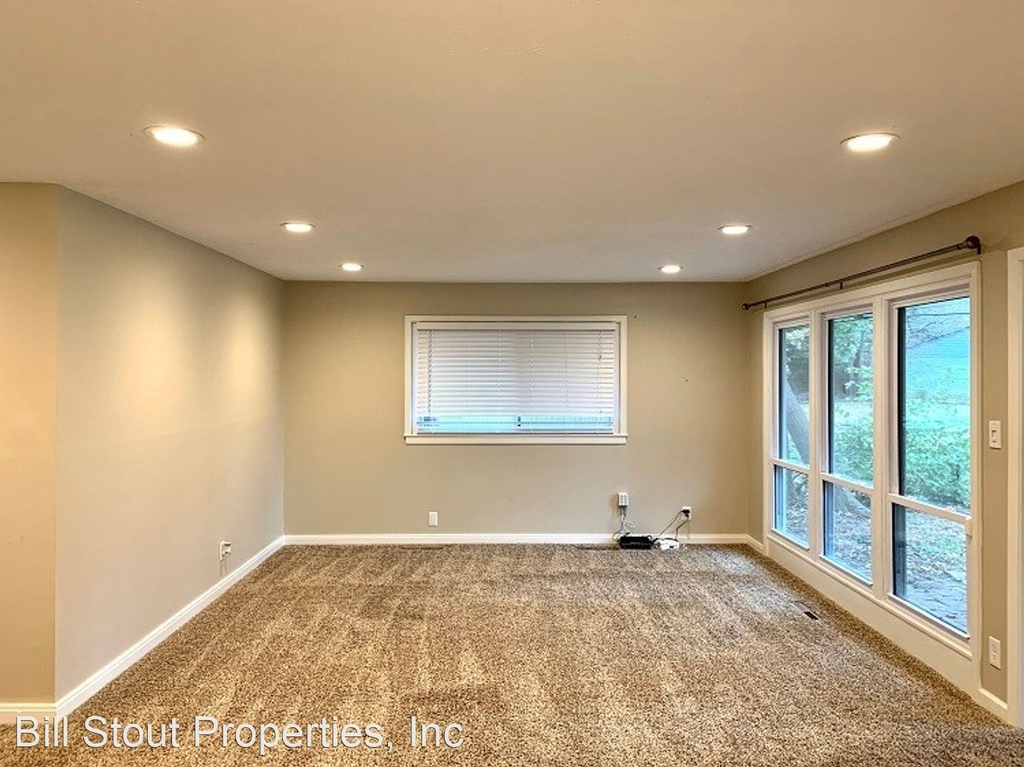 3105 Radiance Road - Photo 2