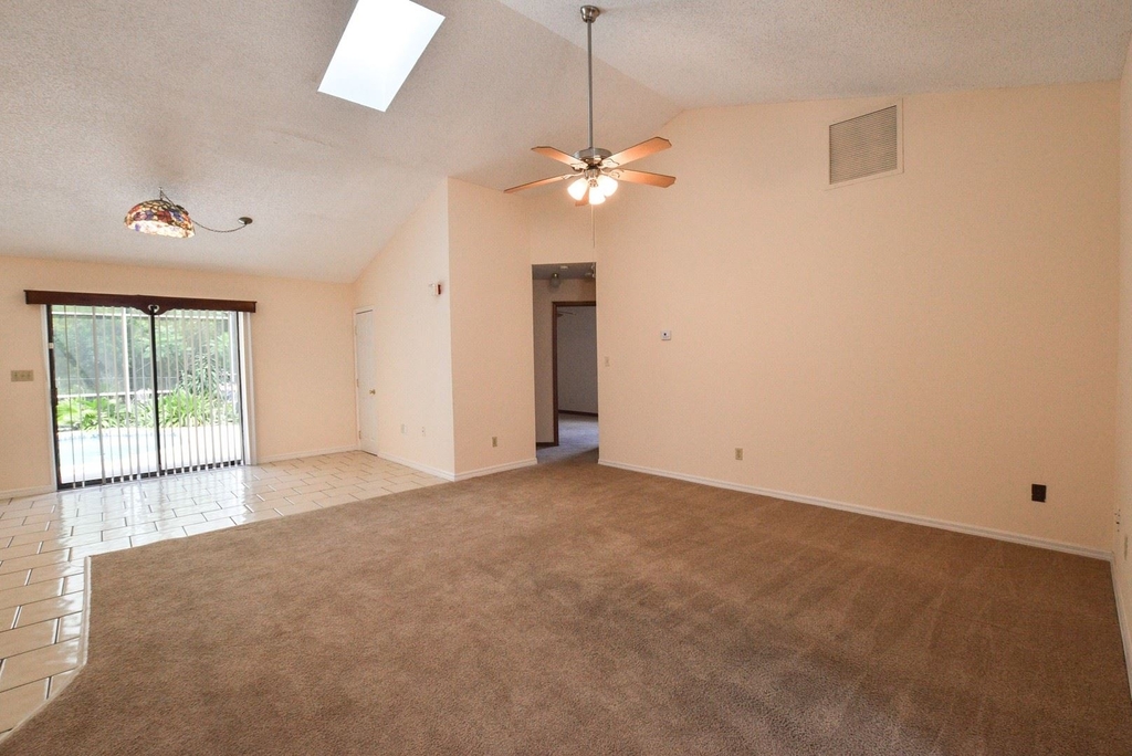 2853 Neil Road - Photo 6