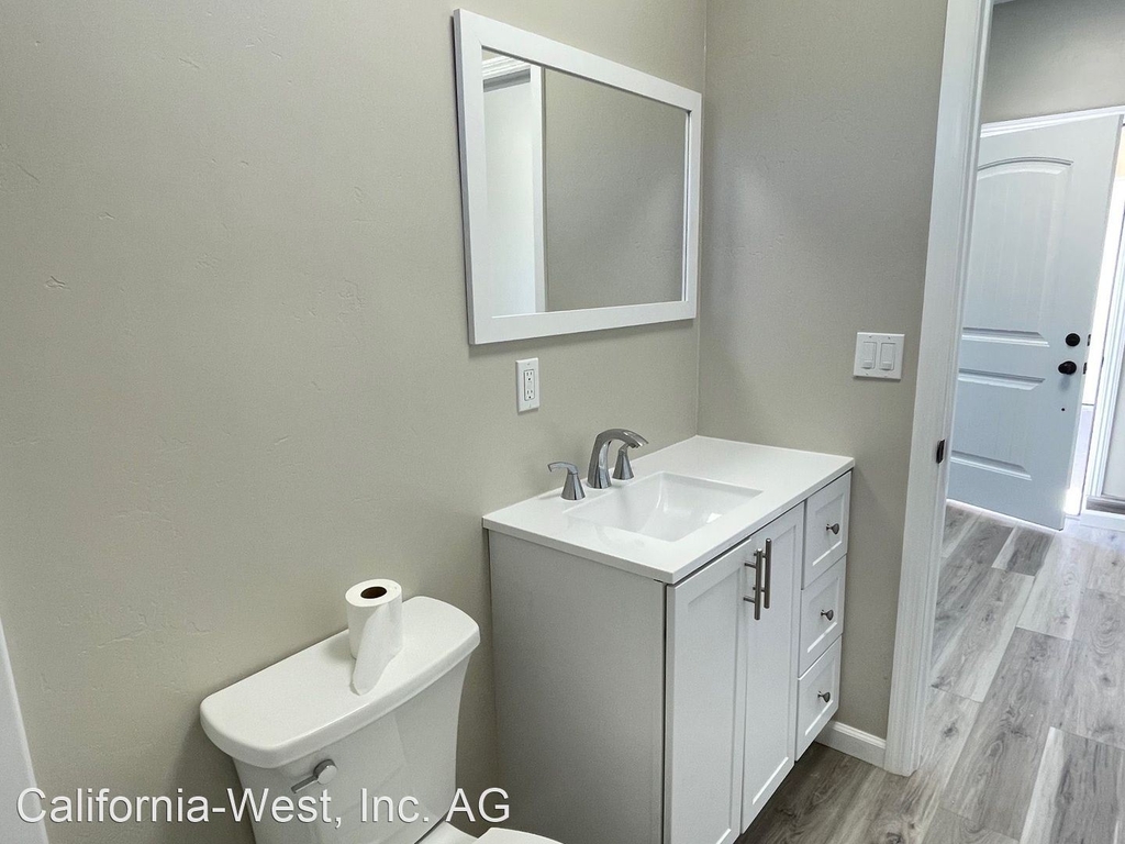 1543 Wallis Avenue - Photo 6