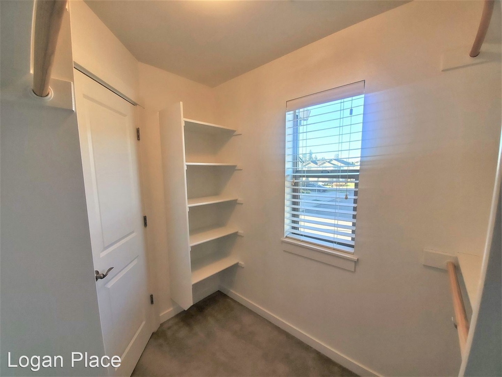 1346 Nw 25th Ave - Photo 16