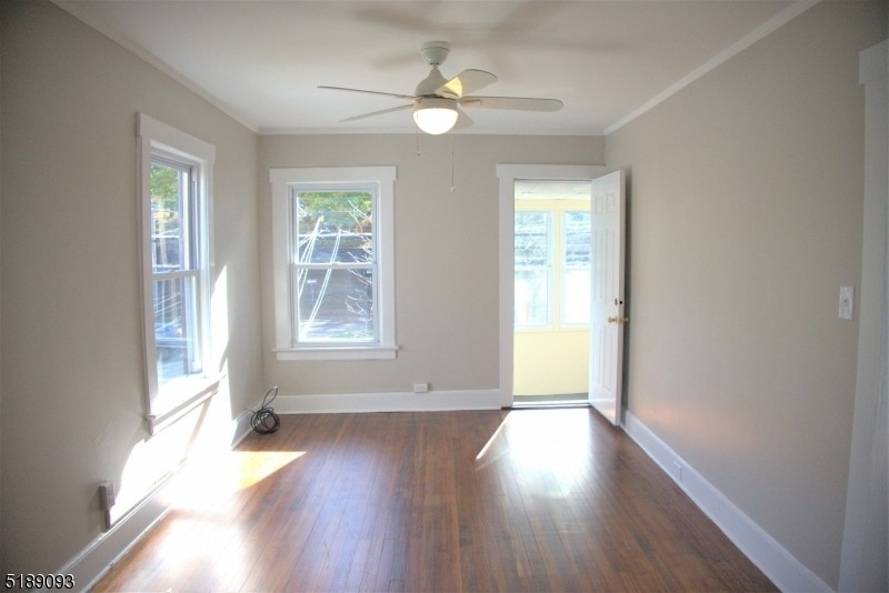 37-39 Bloomfield Ave - Photo 4