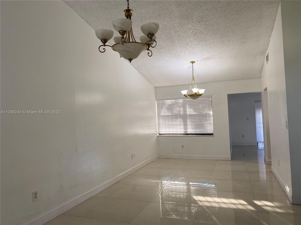 5056 Sw 144th Pl - Photo 20