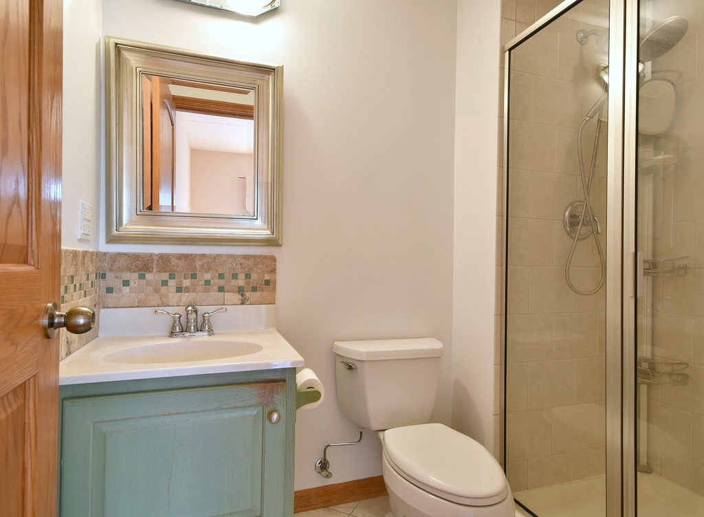 7516 W Diversey Avenue - Photo 18