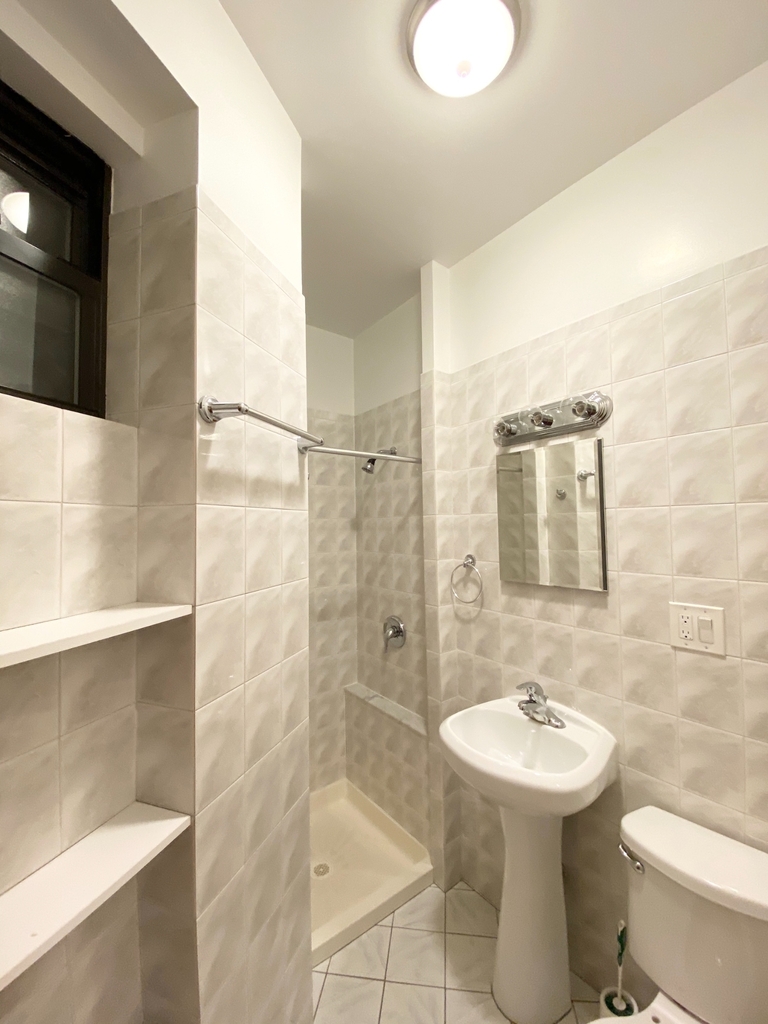 63 East 7th Street - Photo 9