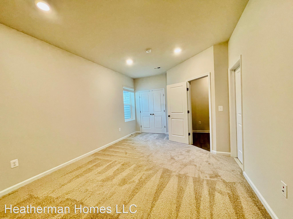 157 Shaded Valley Court - Photo 13