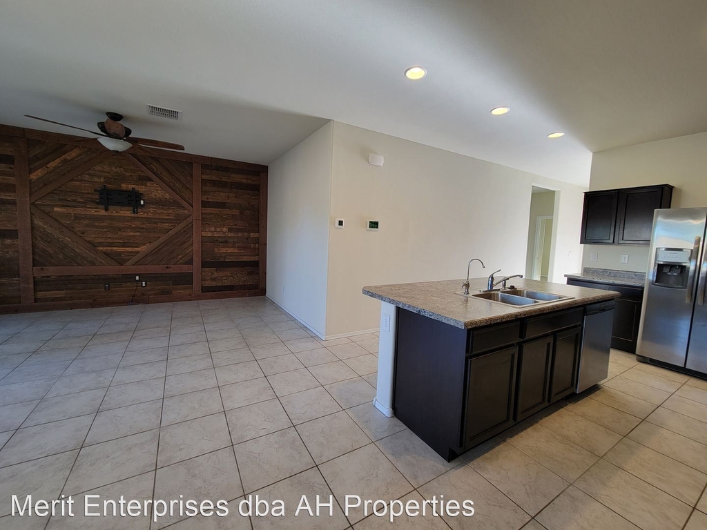 2394 E San Gabriel Trl - Photo 29