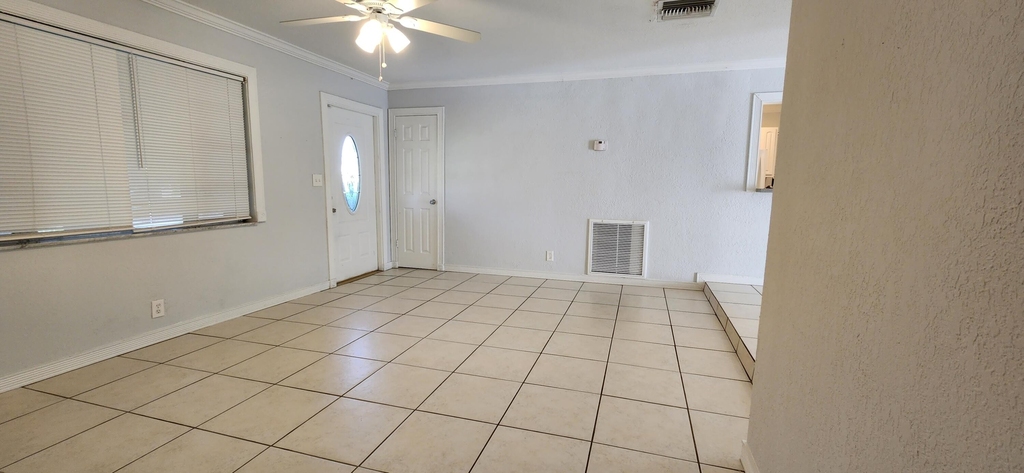 650 Sw 11 Drive - Photo 9