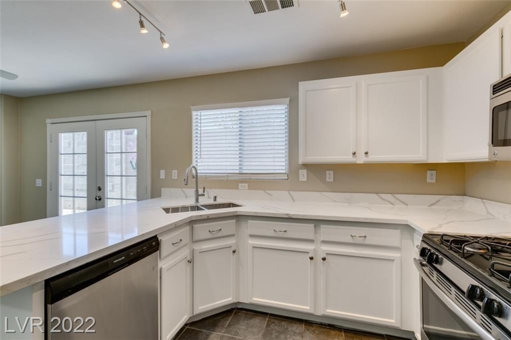 7752 Orchard Wood Court - Photo 23