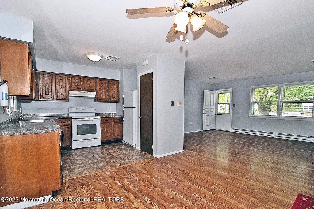 343 Tuscarora Avenue - Photo 1